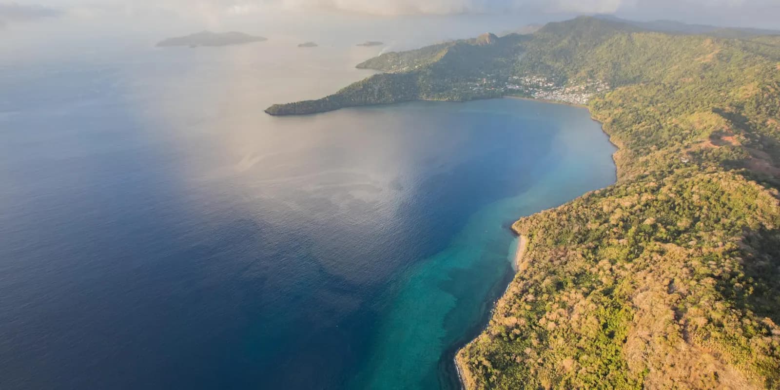 La baie d’Acoua et sa plage, au nord-ouest de Mayotte